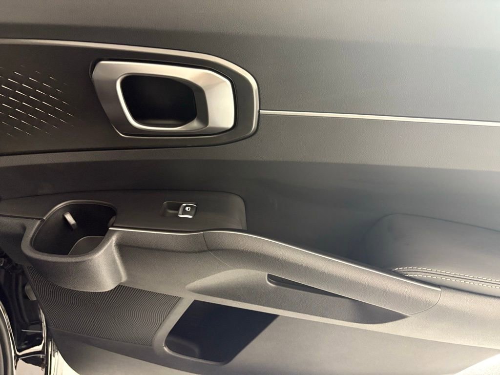 New 2026 Kia Sorento S w/ S Panoramic Sunroof Package image 15