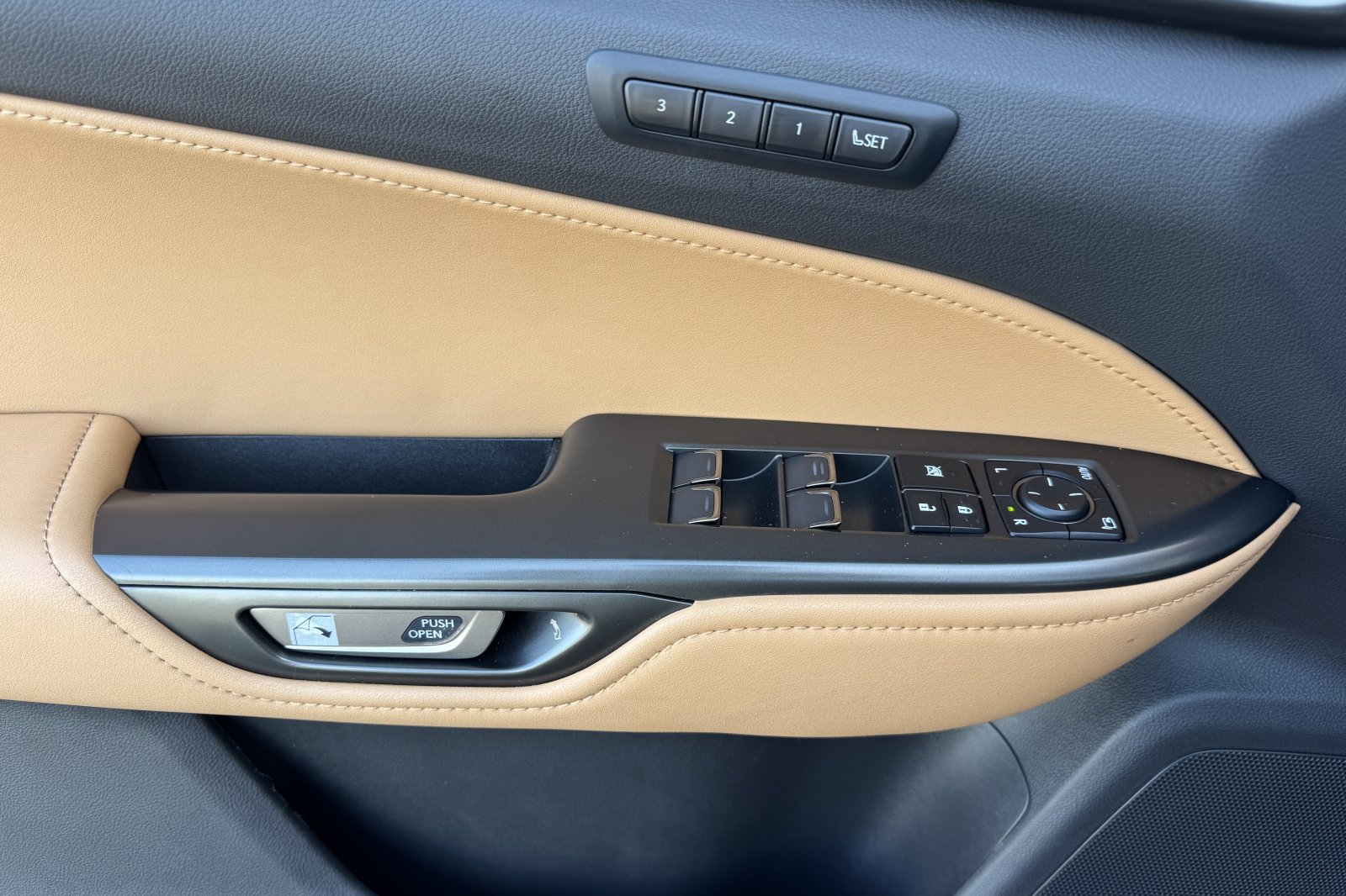 Certified 2024 Lexus NX 350h AWD image 12
