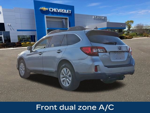 Used 2017 Subaru Outback 2.5i Premium image 6
