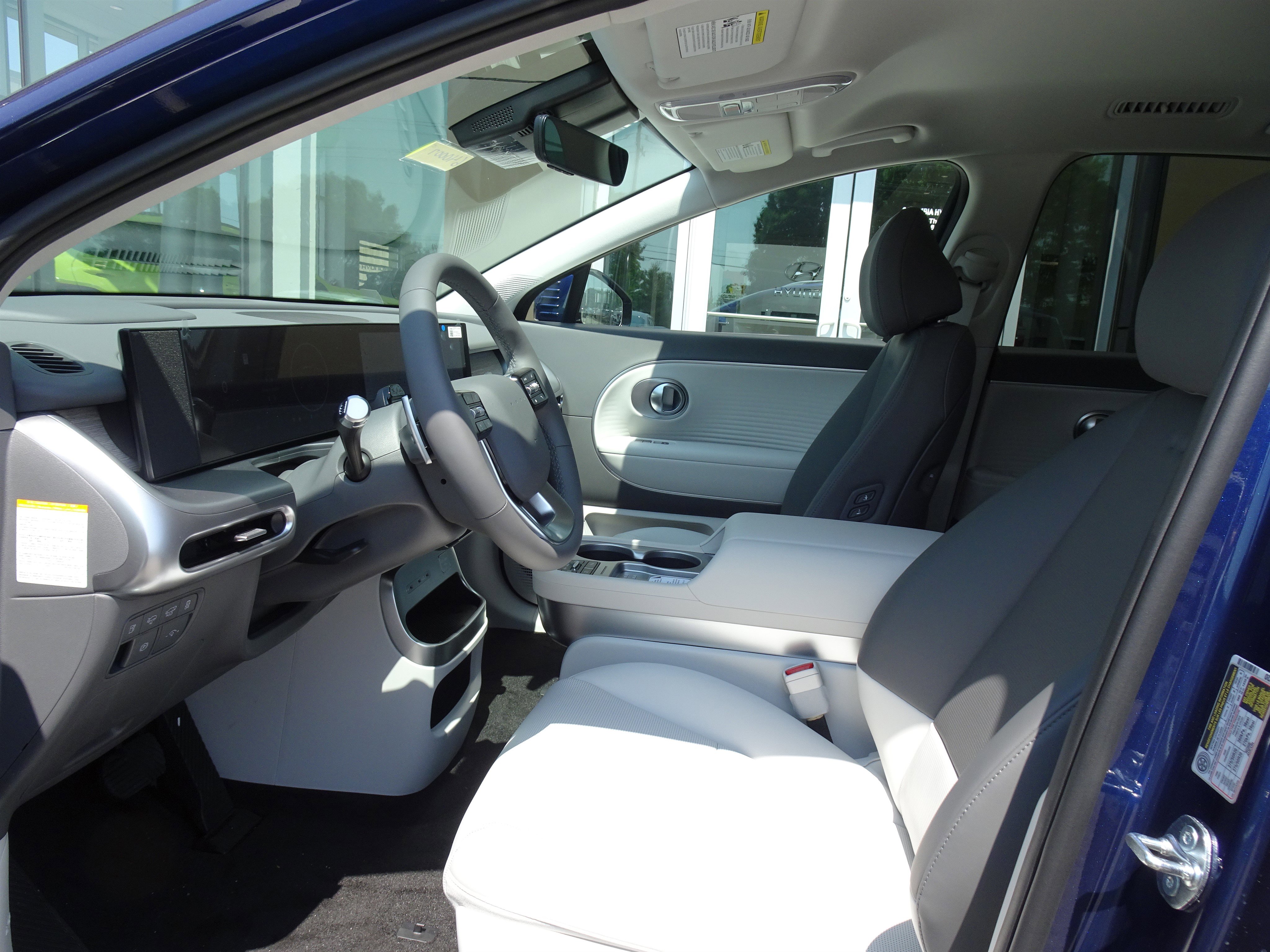 New 2026 Hyundai Ioniq 9 SEL image 11