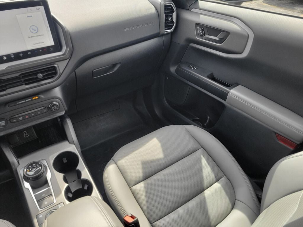 Used 2025 Ford Bronco Sport Badlands AWD/4WD image 14