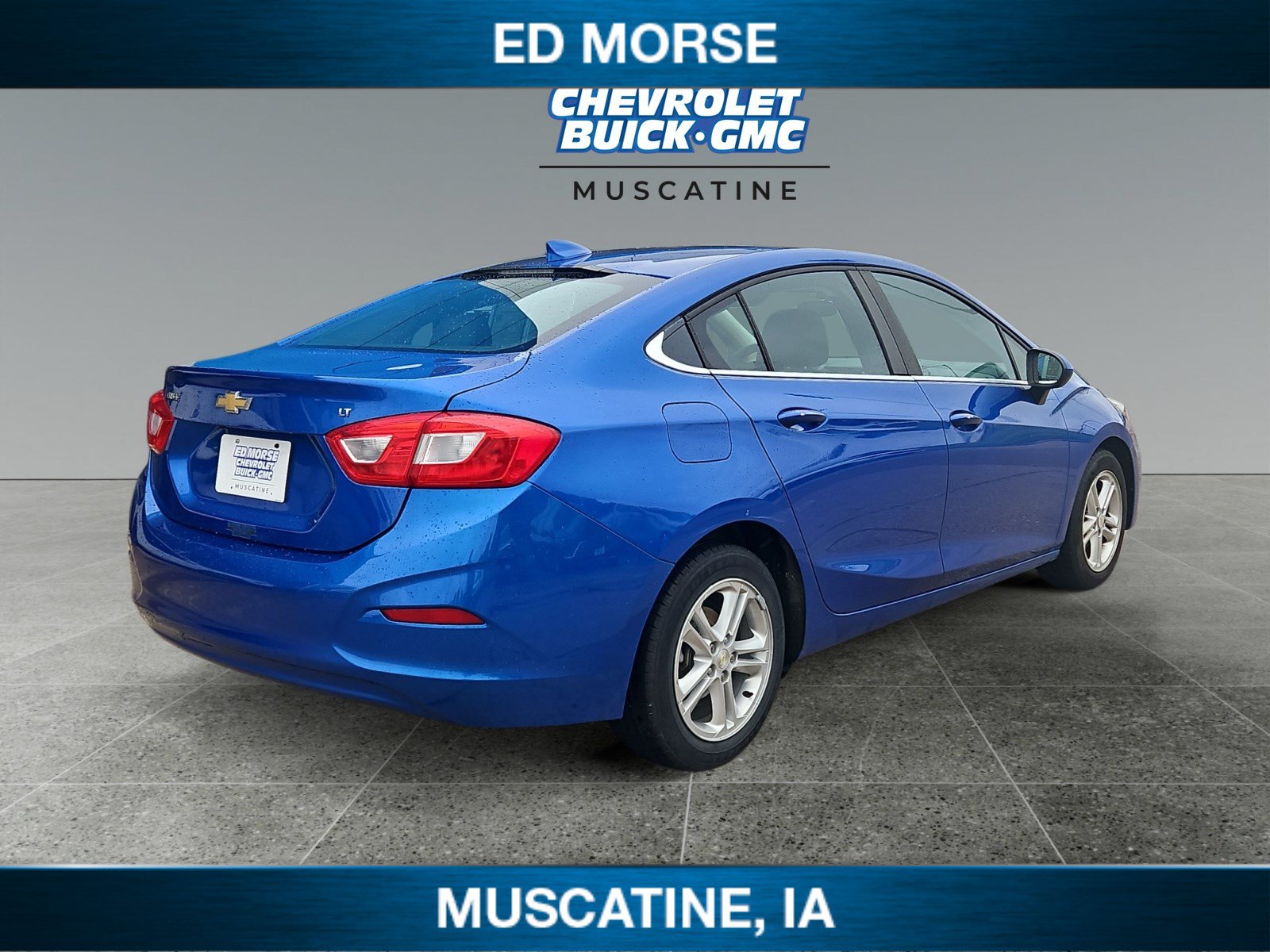 Used 2017 Chevrolet Cruze LT w/ Convenience Package FWD image 5