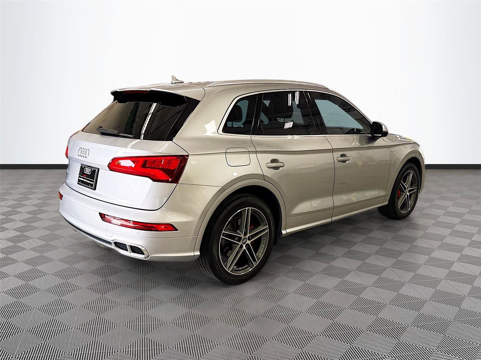 Used 2018 Audi SQ5 Prestige AWD/4WD image 7