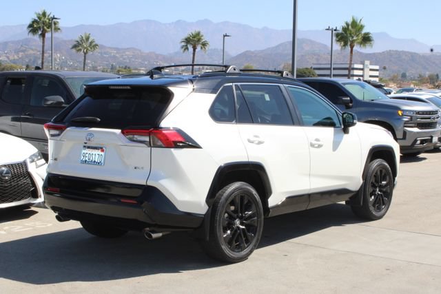 Used 2022 Toyota RAV4 XLE Premium FWD image 21
