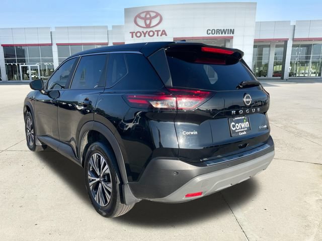 Used 2023 Nissan Rogue SV AWD/4WD image 3
