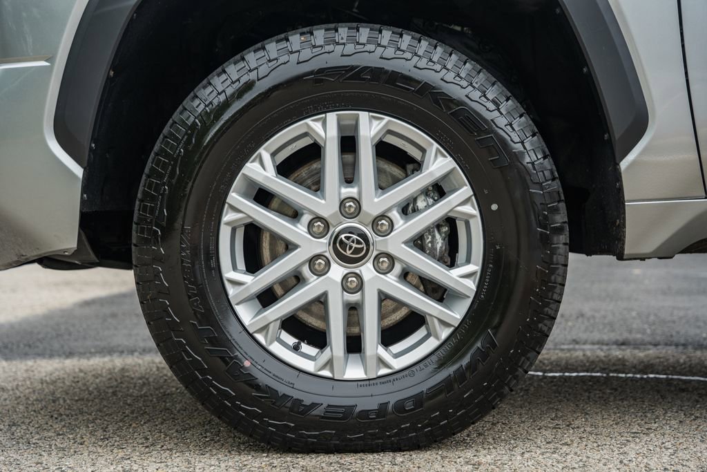 Used 2023 Toyota Tundra SR5 w/ SR5 Premium Package AWD/4WD image 19