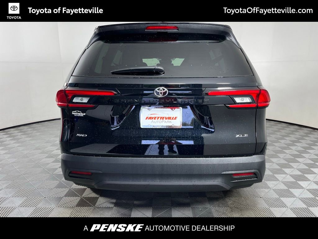 New 2026 Toyota Grand Highlander XLE image 4