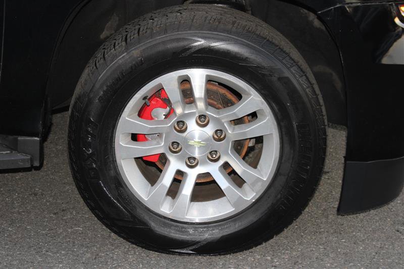 Used 2015 Chevrolet Suburban LT image 10