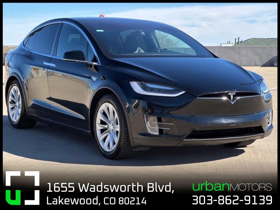 Used 2016 Tesla Model X 90D image 1