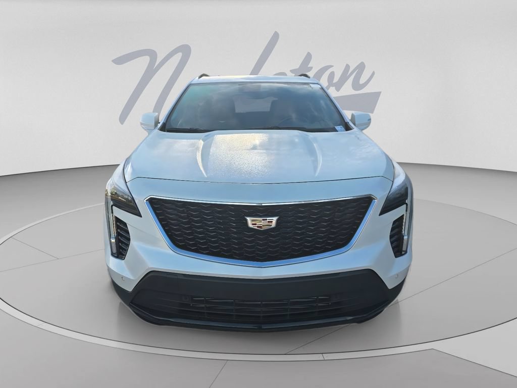 Used 2023 Cadillac XT4 Sport FWD image 2