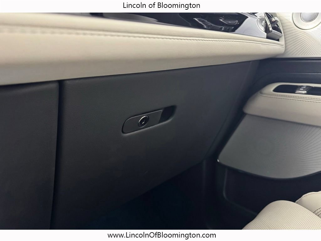 New 2026 Lincoln Aviator Reserve AWD/4WD image 66