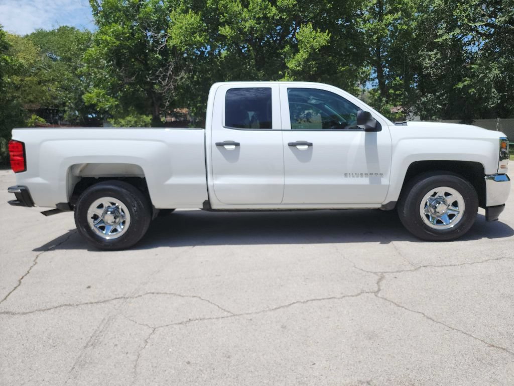Used 2018 Chevrolet Silverado 1500 LS w/ Trailering Package RWD image 9