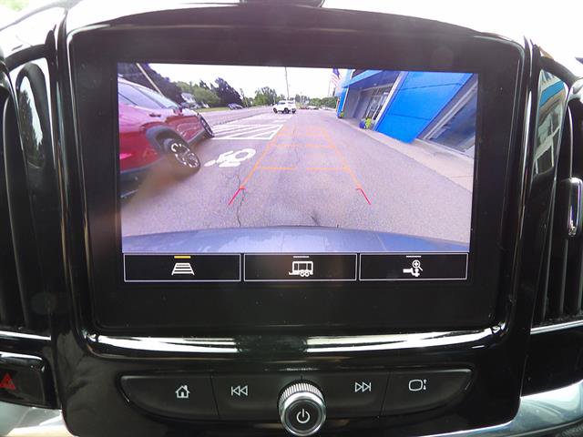 Used 2023 Chevrolet Traverse LT AWD/4WD image 23