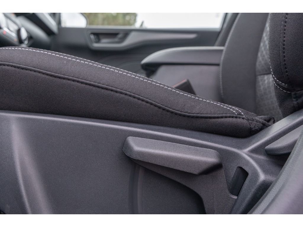 Used 2025 Ford Escape Active w/ Cold Weather Package image 15