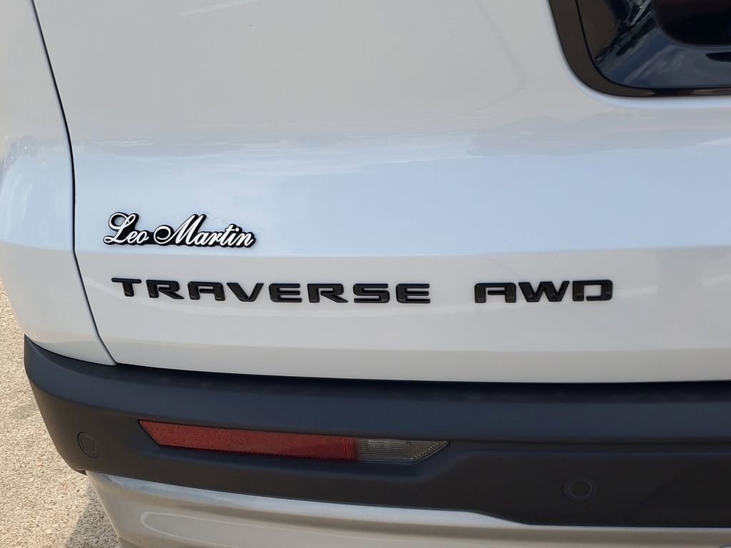 New 2026 Chevrolet Traverse Z71 w/ Enhanced Driving Package AWD/4WD image 6