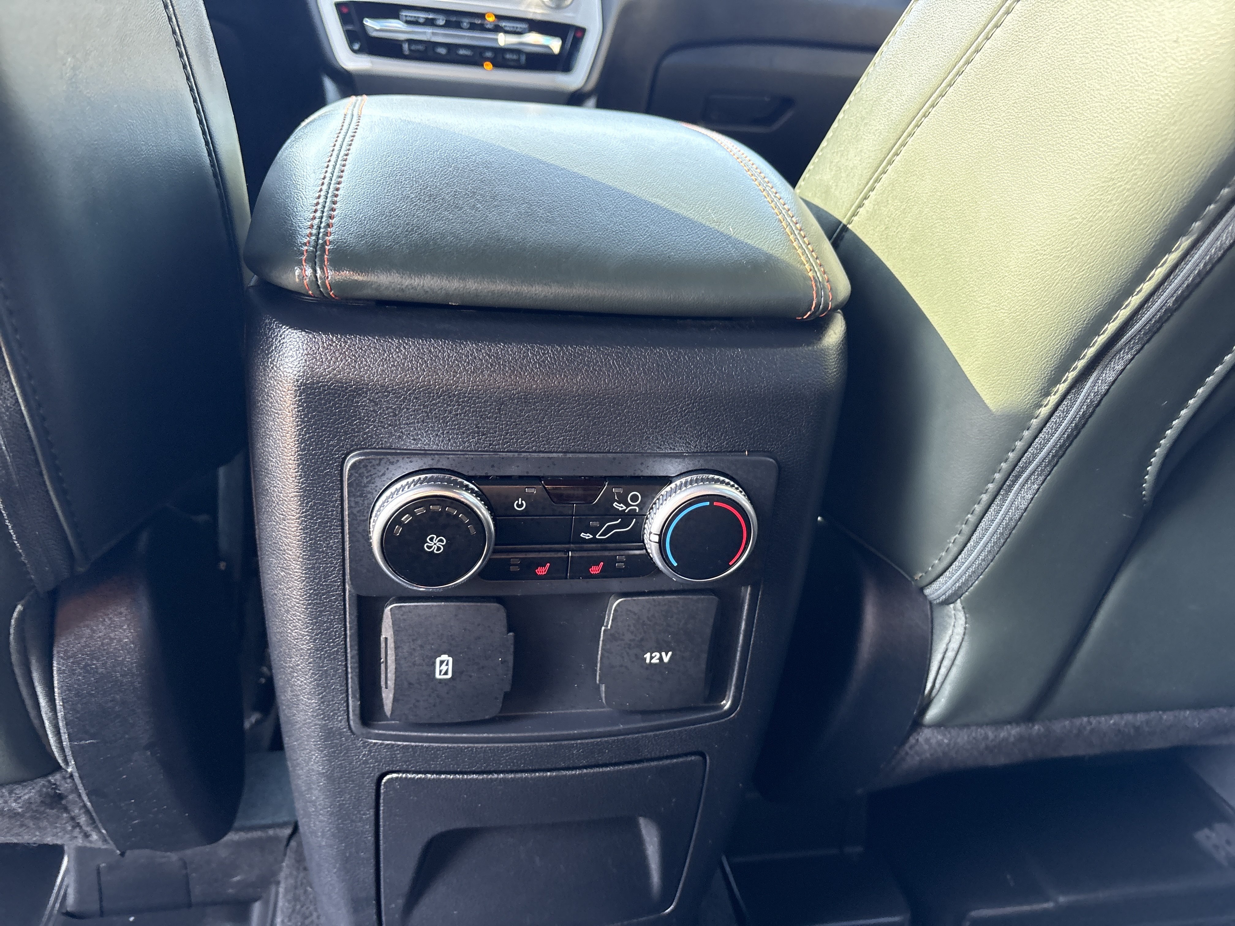 Used 2022 Ford Explorer Timberline AWD/4WD image 10