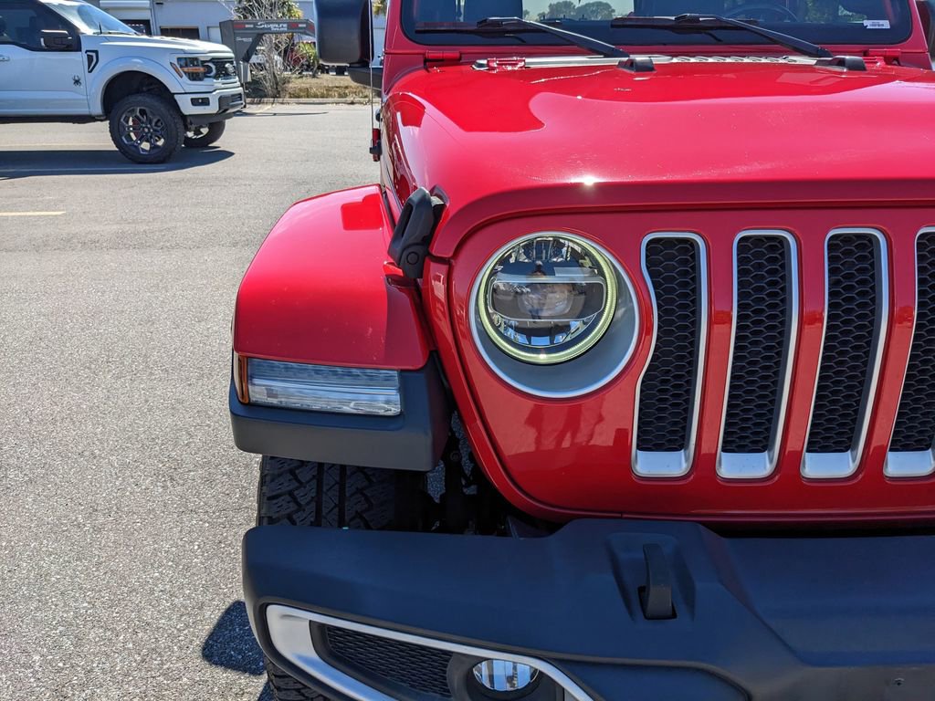 Used 2019 Jeep Wrangler Unlimited Sahara w/ Dual Top Group AWD/4WD image 7