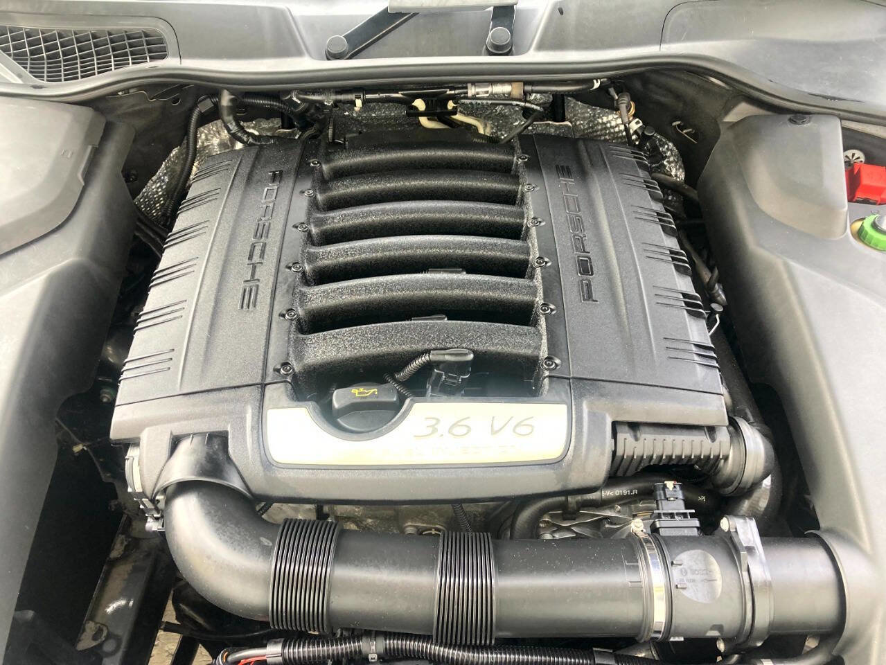 Used 2014 Porsche Cayenne AWD/4WD image 40