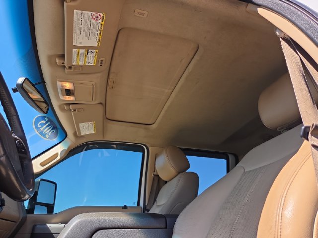 Used 2015 Ford F250 Lariat w/ Lariat Ultimate Package AWD/4WD image 22