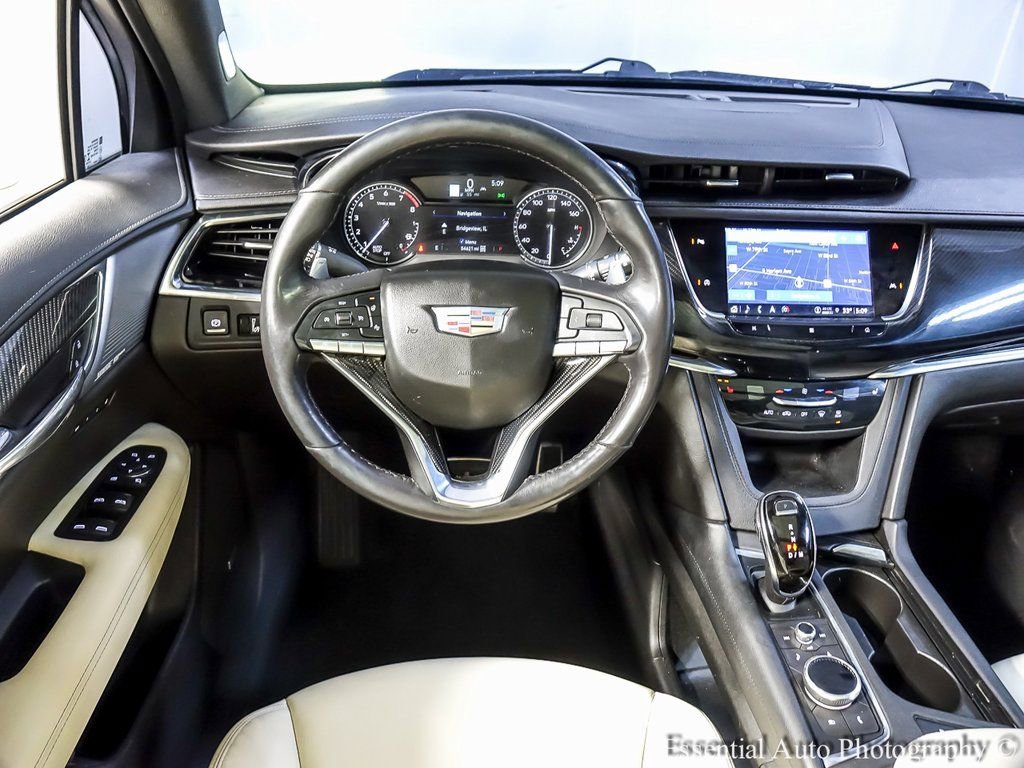 Certified 2021 Cadillac XT6 Sport image 14