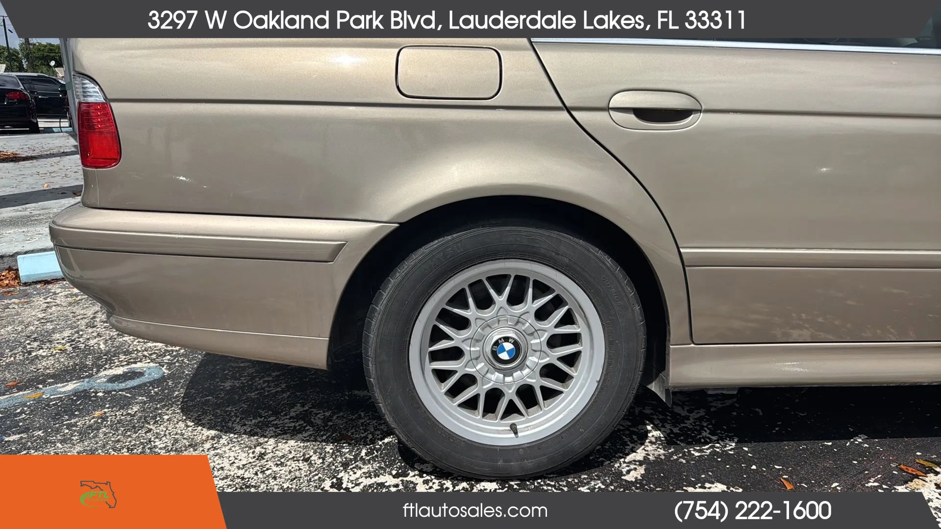 Used 2001 BMW 525i Sedan image 11