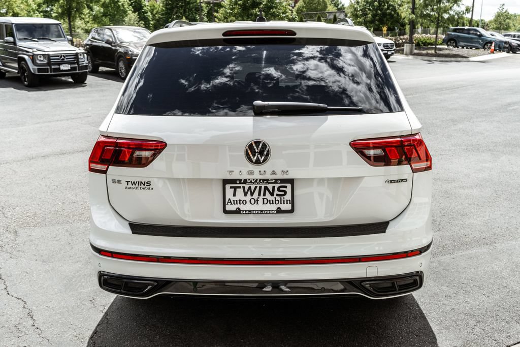 Used 2022 Volkswagen Tiguan SE R-Line AWD/4WD image 38