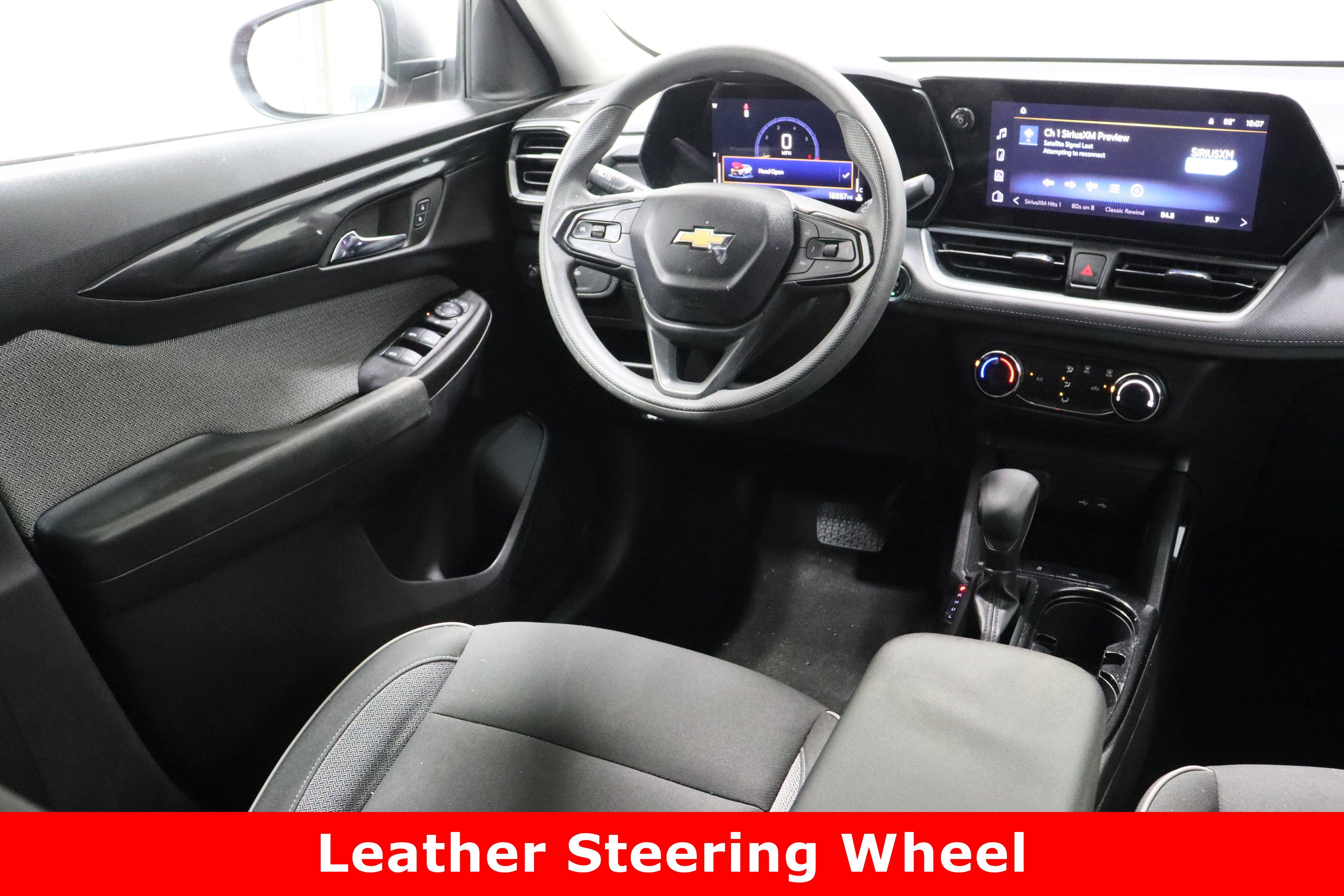 Used 2024 Chevrolet TrailBlazer LS w/ LS Convenience Package image 29