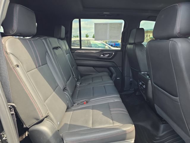 Certified 2023 Chevrolet Suburban RST w/ Sport Performance Package AWD/4WD image 34