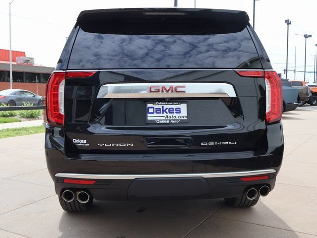 Used 2022 GMC Yukon XL Denali AWD/4WD image 6