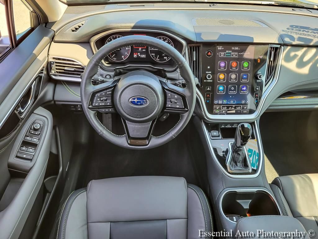 Certified 2025 Subaru Outback Onyx Edition AWD/4WD image 13
