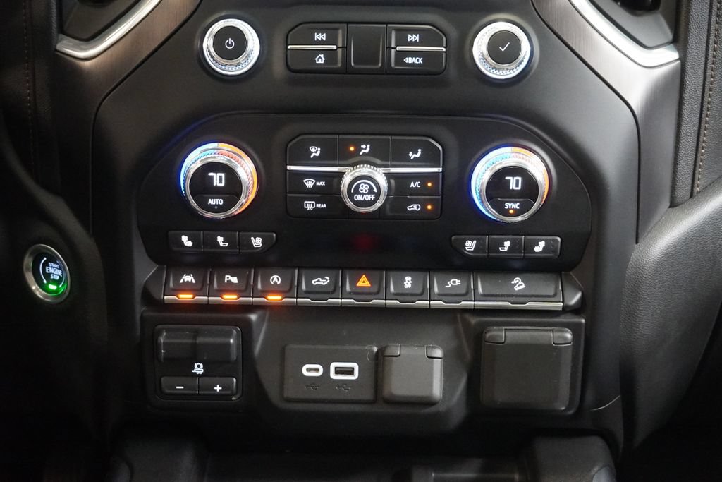 Used 2020 GMC Sierra 1500 AT4 w/ AT4 Premium Package AWD/4WD image 22