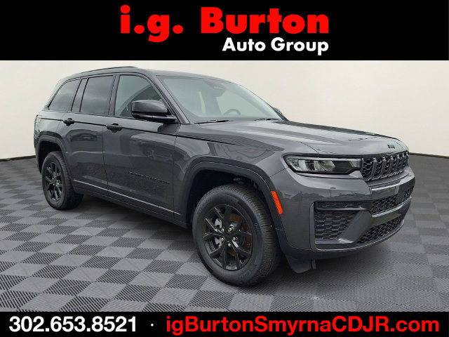 New 2026 Jeep Grand Cherokee Altitude AWD/4WD image 1