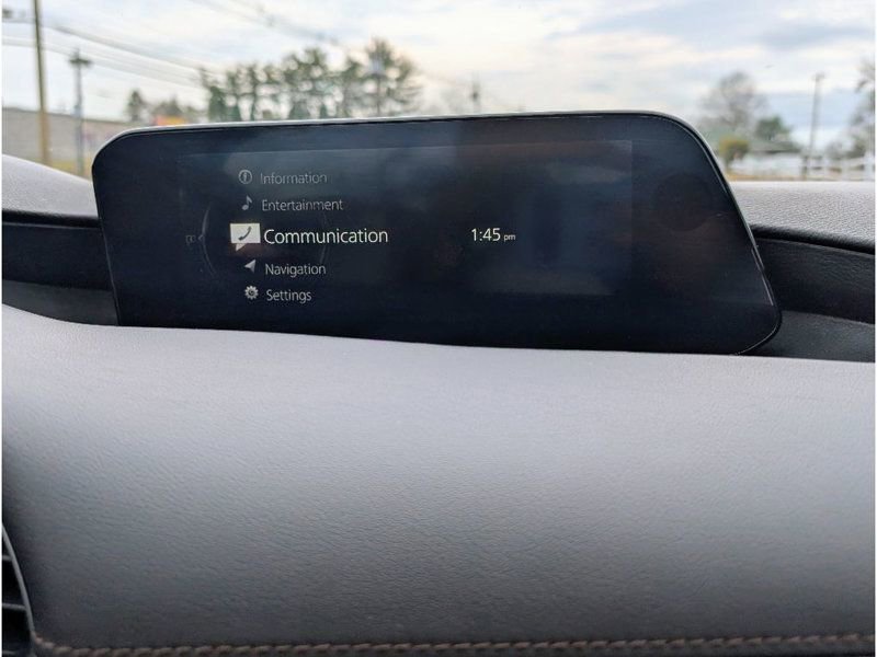 Used 2023 MAZDA MAZDA3 s image 20