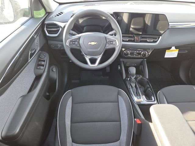 New 2026 Chevrolet TrailBlazer LT w/ Convenience Package FWD image 30