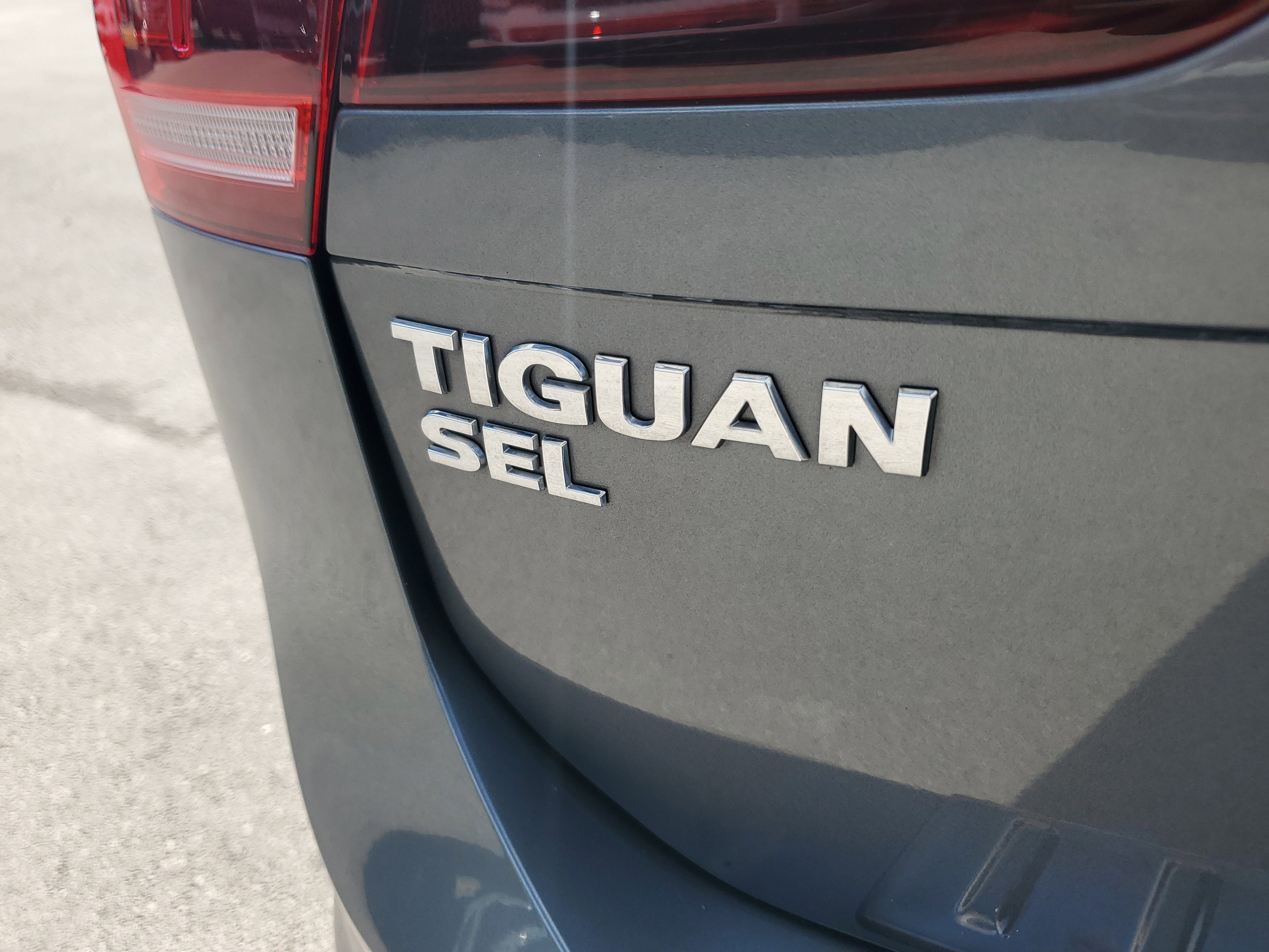 Used 2019 Volkswagen Tiguan SEL image 31