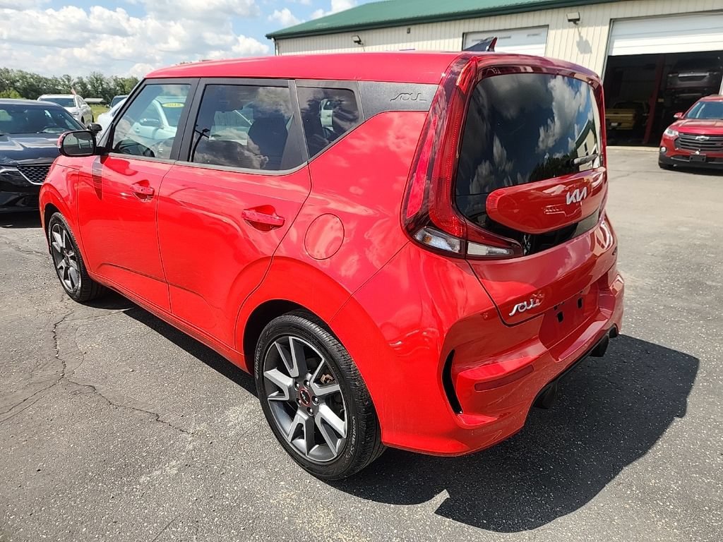 Used 2022 Kia Soul GT-Line FWD image 6