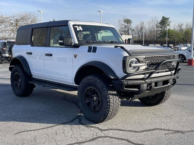 Used 2024 Ford Bronco Badlands image 7