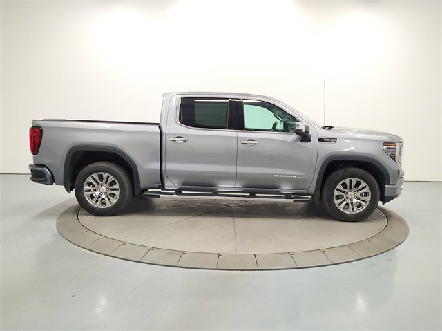 Used 2023 GMC Sierra 1500 Denali w/ Technology Package image 9