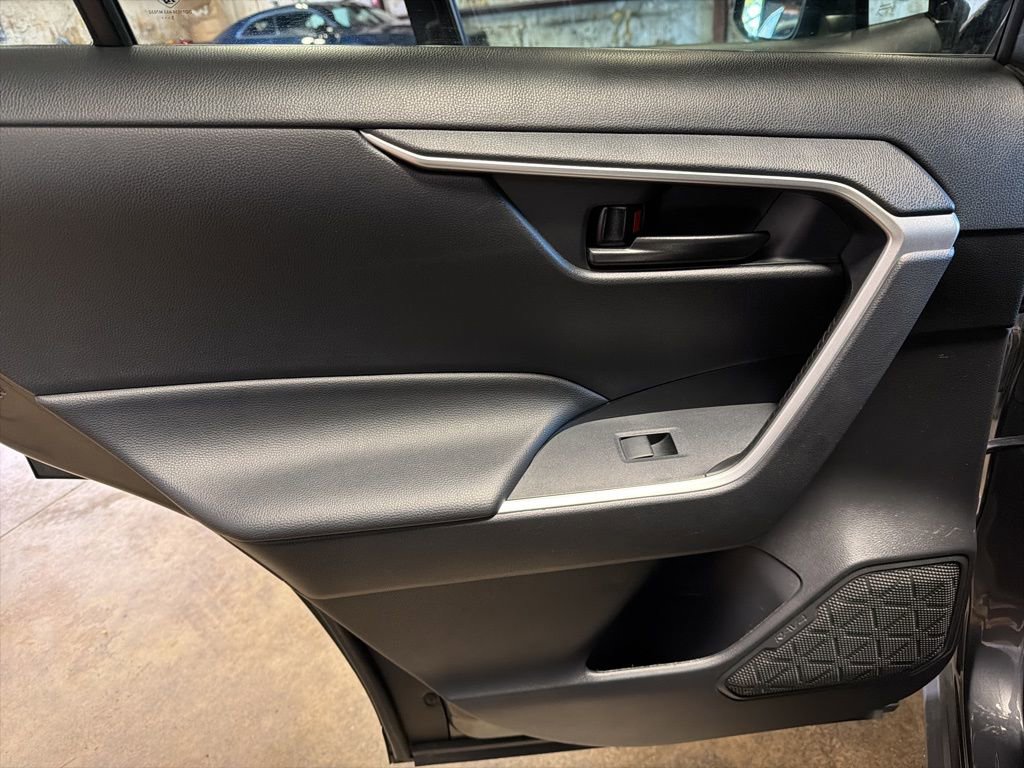 Used 2024 Toyota RAV4 LE image 17