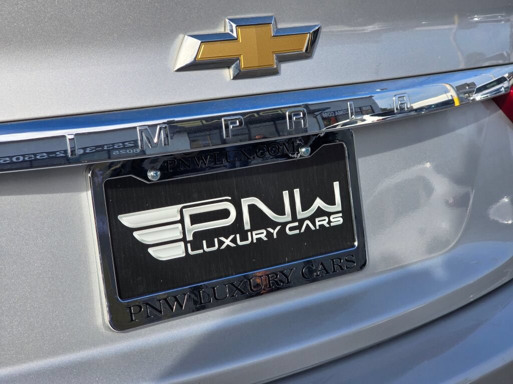 Used 2017 Chevrolet Impala Premier FWD image 14