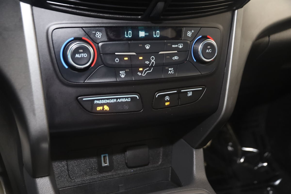 Used 2017 Ford Escape SE AWD/4WD image 22
