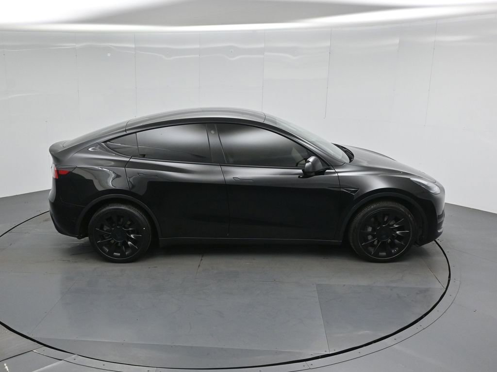 Used 2021 Tesla Model Y Long Range AWD/4WD image 31