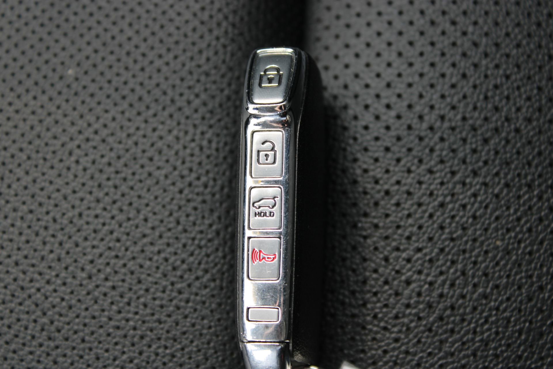 Used 2025 Kia Sportage EX w/ Premium Package image 41