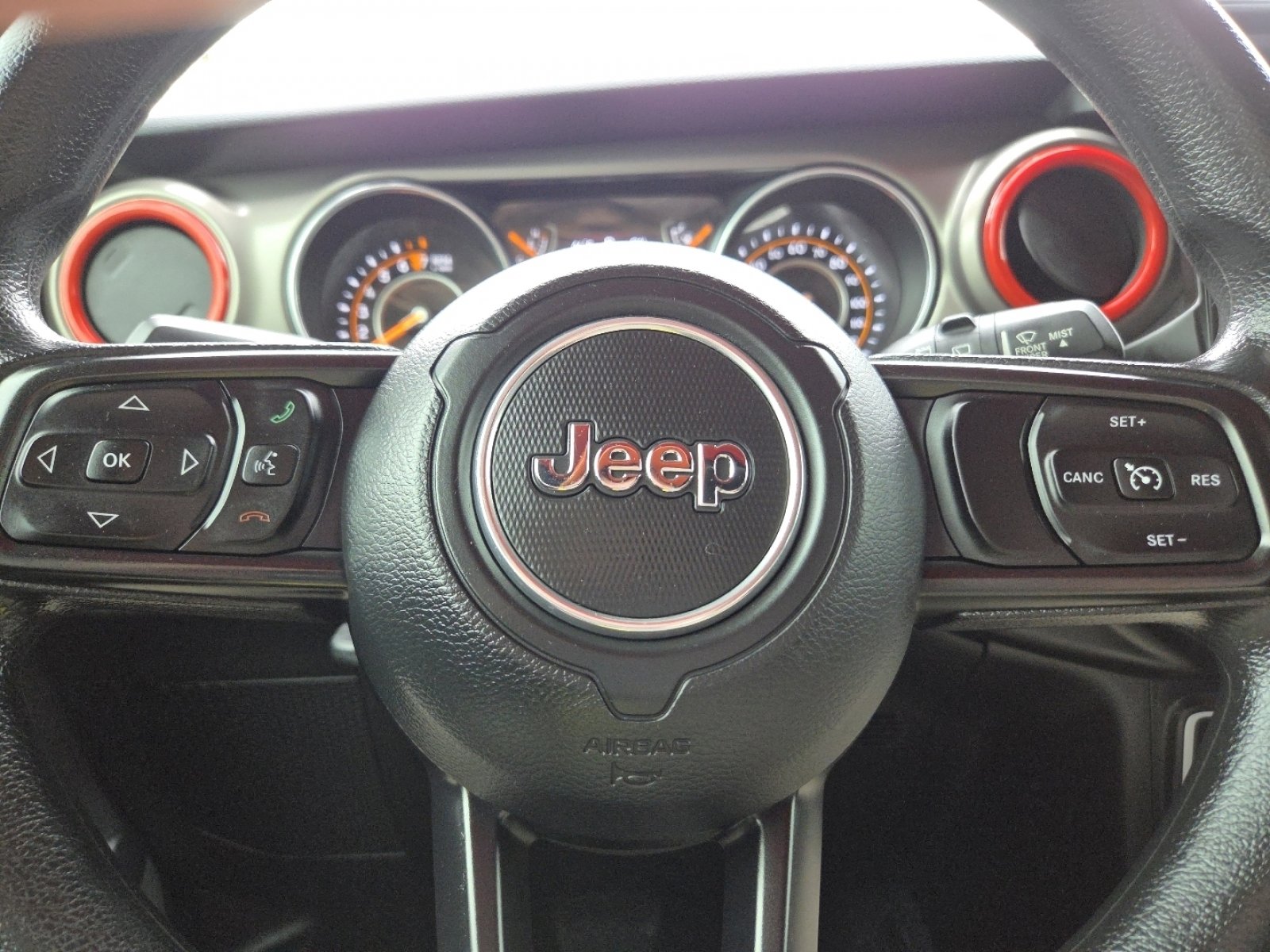 Used 2018 Jeep Wrangler Unlimited Sport AWD/4WD image 30