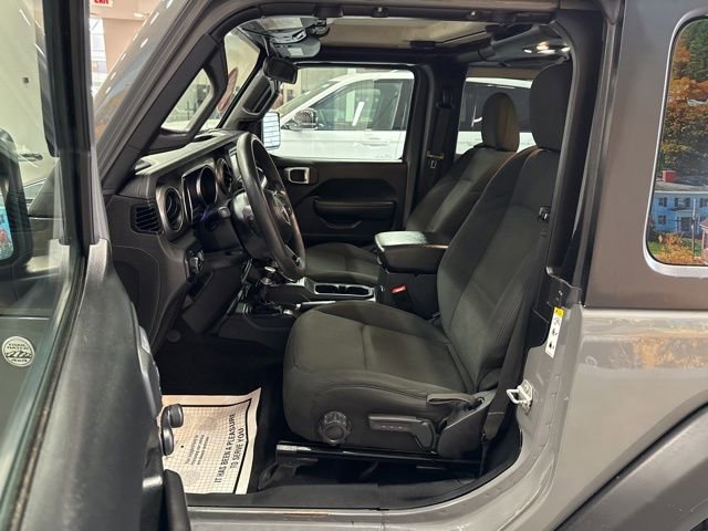 Used 2019 Jeep Wrangler Sport image 22