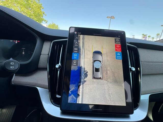 New 2026 Volvo XC90 T8 Plus w/ Protection Package image 31