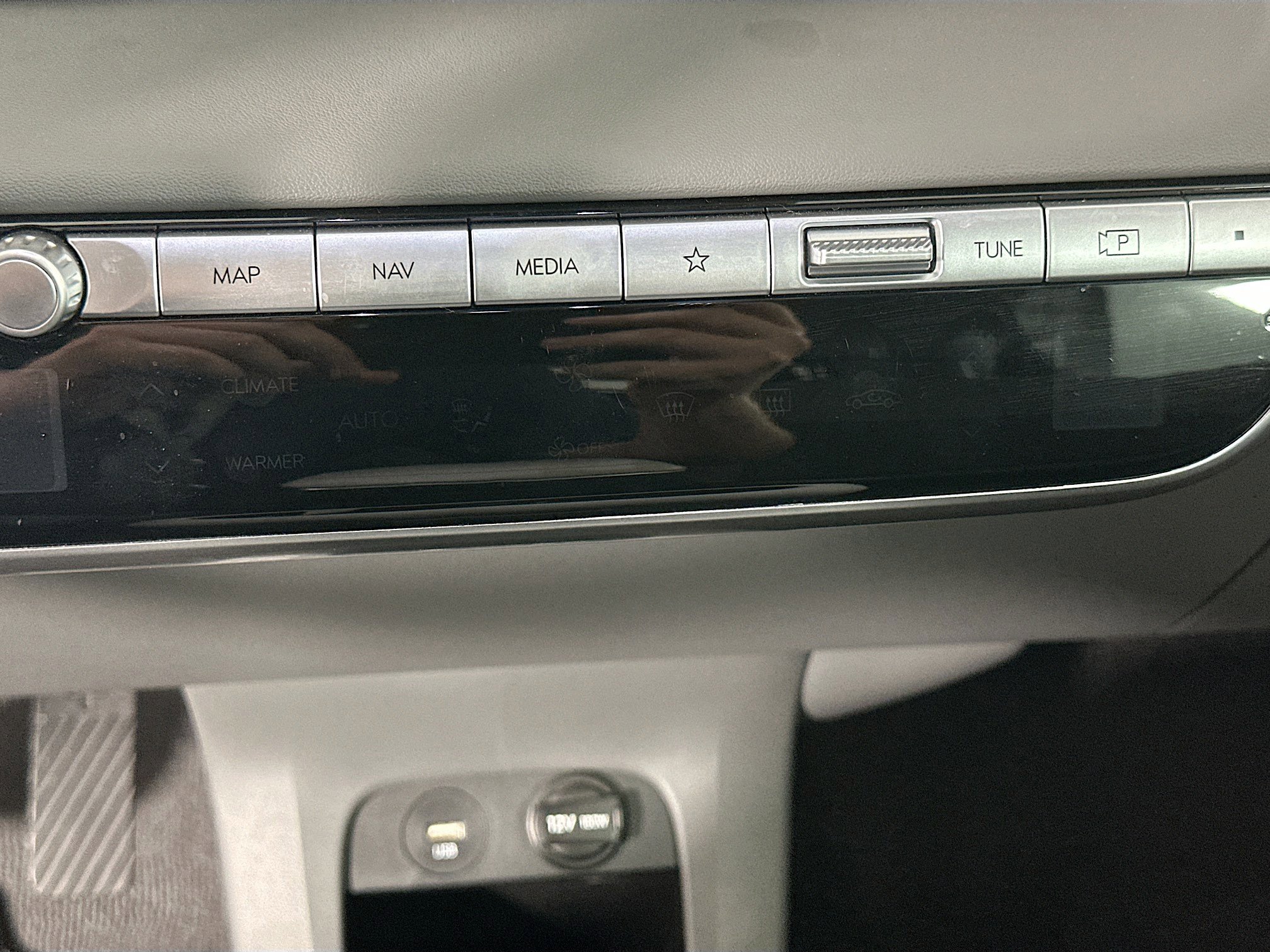 Used 2024 Hyundai Ioniq 5 SEL RWD image 24