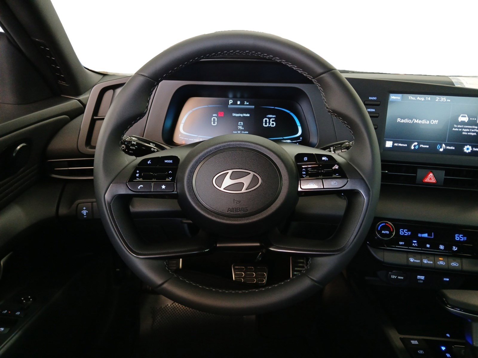 New 2025 Hyundai Elantra Sport image 12
