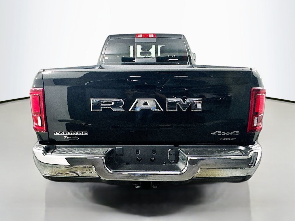 New 2026 RAM 2500 Laramie AWD/4WD image 6
