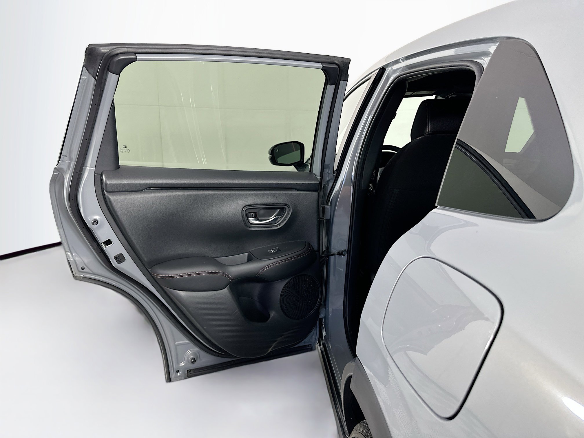 Used 2025 Honda HR-V Sport image 25